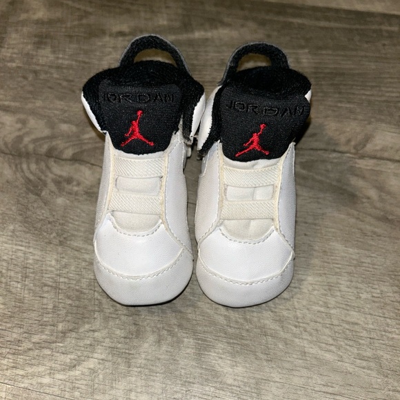 Jordans - Picture 3 of 3